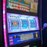 Why Certain Casino Games Become “Hot”